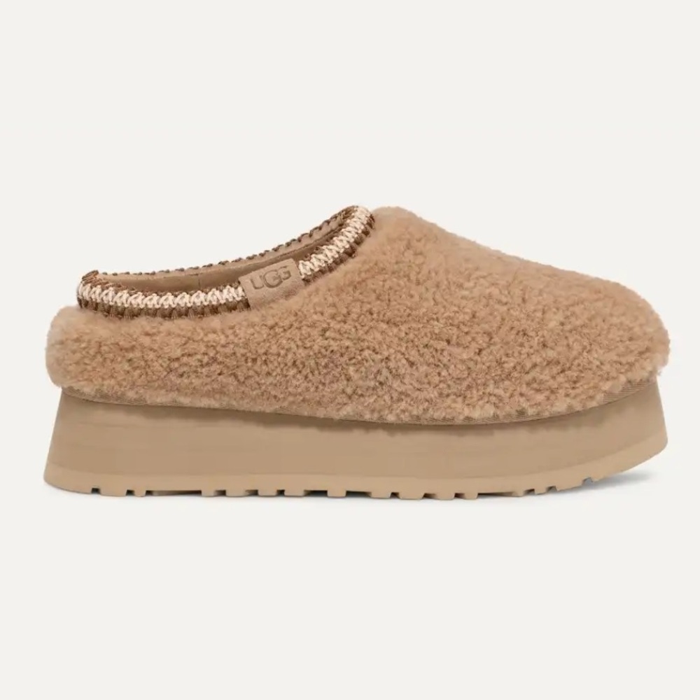 NWT UGG Tazz Platform Maxi Curly!